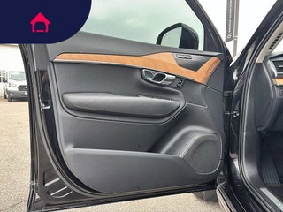 2022 Volvo XC90