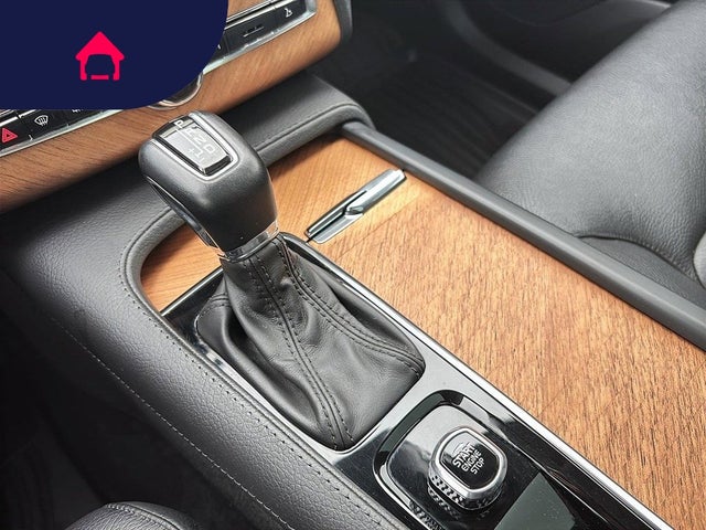 2022 Volvo XC90