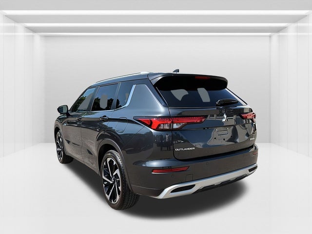 2025 Mitsubishi Outlander Plug-In Hybrid
