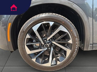 2025 Mitsubishi Outlander Plug-In Hybrid