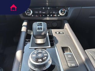 2025 Mitsubishi Outlander Plug-In Hybrid