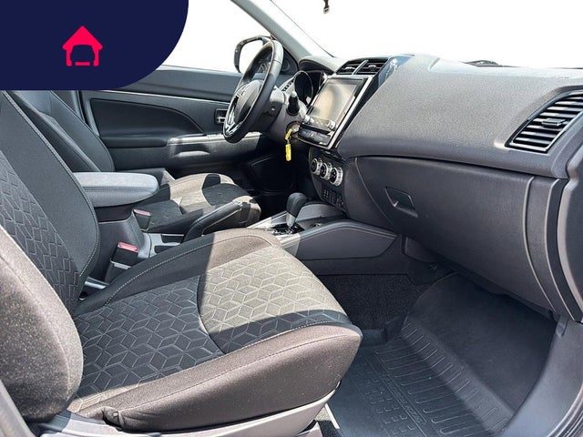 2023 Mitsubishi RVR