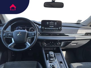 2024 Mitsubishi Outlander Plug-In Hybrid