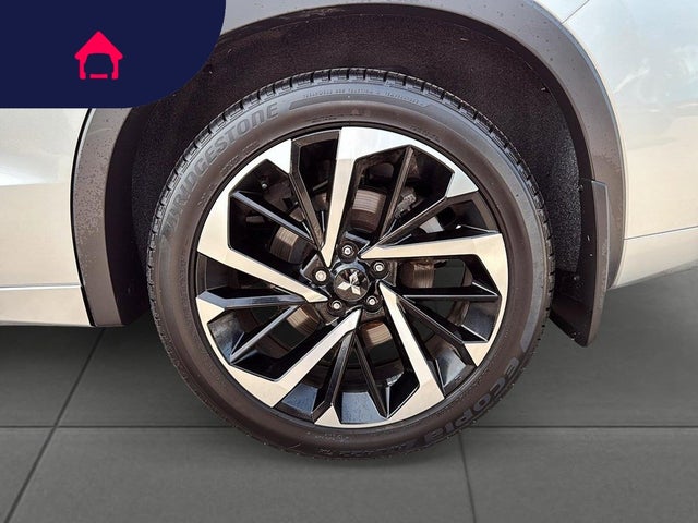 2024 Mitsubishi Outlander Plug-In Hybrid