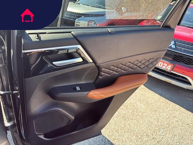 2024 Mitsubishi Outlander Plug-In Hybrid