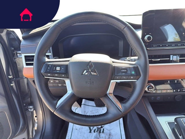 2024 Mitsubishi Outlander Plug-In Hybrid
