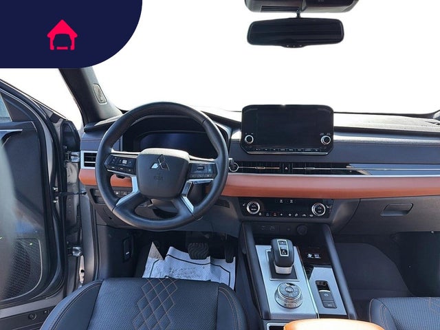 2024 Mitsubishi Outlander Plug-In Hybrid