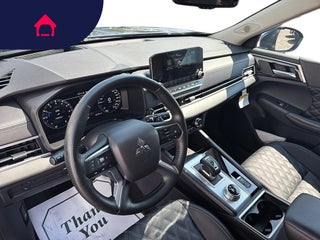 2024 Mitsubishi Outlander
