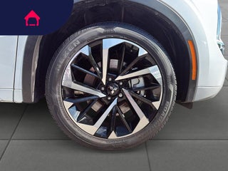 2024 Mitsubishi Outlander
