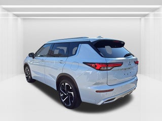 2025 Mitsubishi Outlander Plug-In Hybrid
