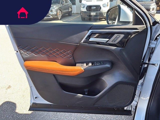 2025 Mitsubishi Outlander Plug-In Hybrid