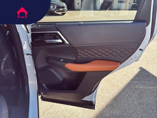 2025 Mitsubishi Outlander Plug-In Hybrid