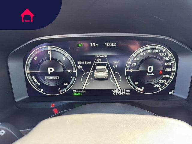 2025 Mitsubishi Outlander Plug-In Hybrid