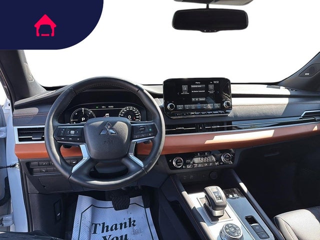 2025 Mitsubishi Outlander Plug-In Hybrid