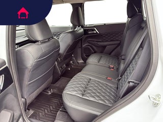 2024 Mitsubishi Outlander
