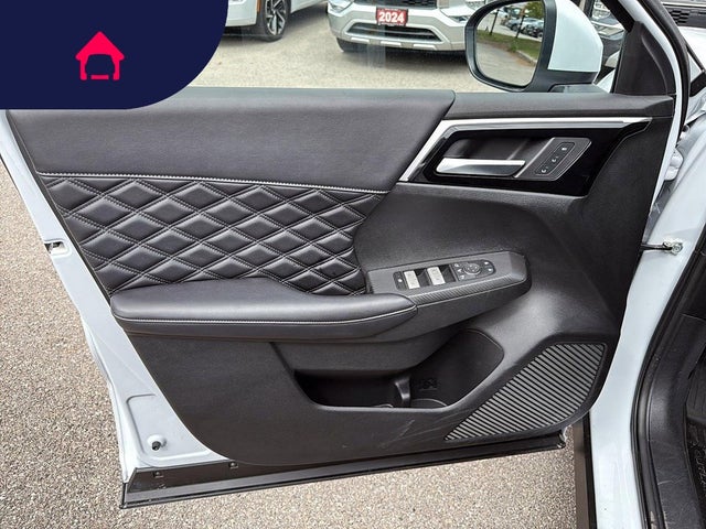 2024 Mitsubishi Outlander