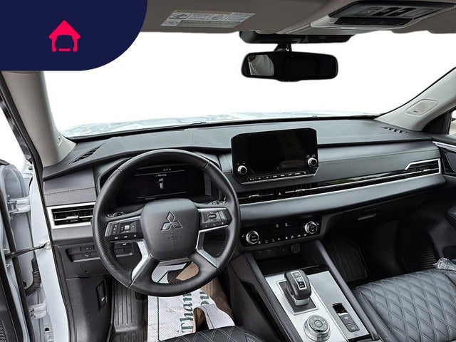 2024 Mitsubishi Outlander