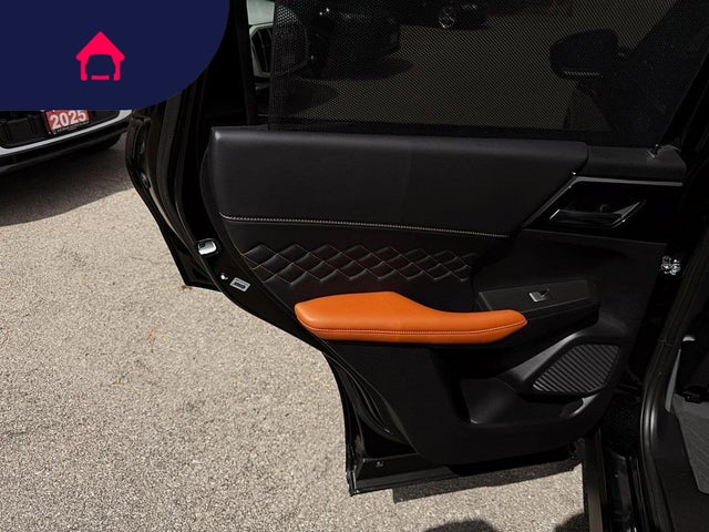 2024 Mitsubishi Outlander Plug-In Hybrid