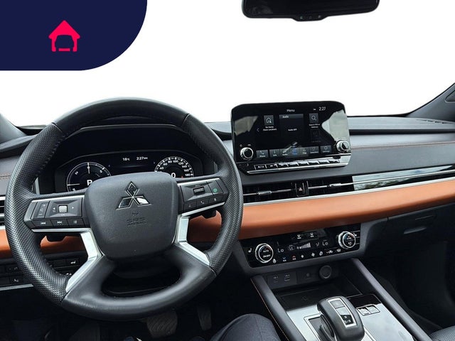 2024 Mitsubishi Outlander Plug-In Hybrid