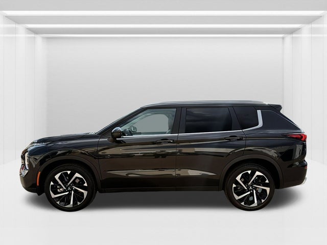 2023 Mitsubishi Outlander