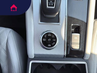 2025 Mitsubishi Outlander Plug-In Hybrid