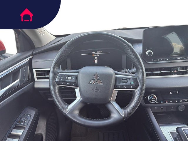 2024 Mitsubishi Outlander