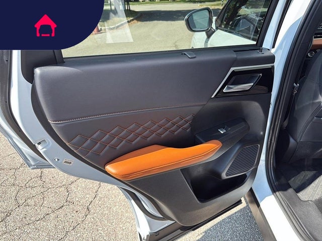 2025 Mitsubishi Outlander Plug-In Hybrid