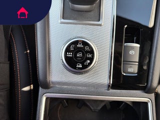 2025 Mitsubishi Outlander Plug-In Hybrid