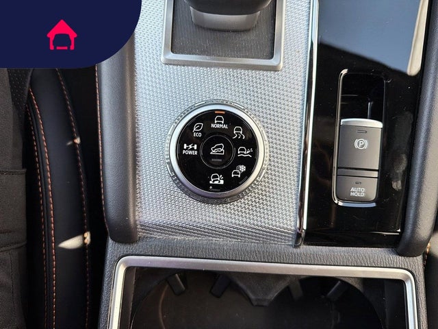 2025 Mitsubishi Outlander Plug-In Hybrid