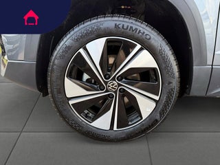 2025 Volkswagen Taos