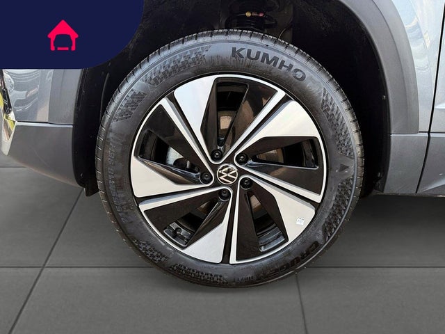 2025 Volkswagen Taos