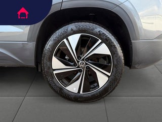 2025 Volkswagen Taos