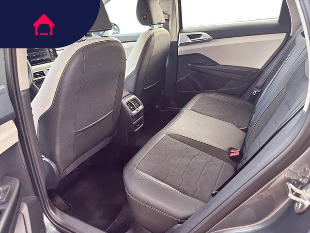 2025 Volkswagen Taos