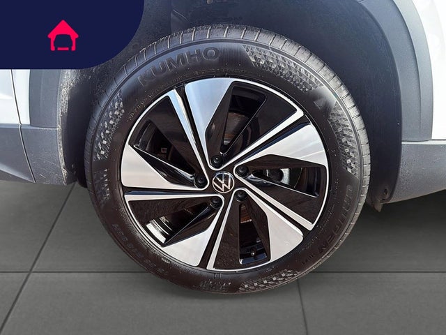 2025 Volkswagen Taos