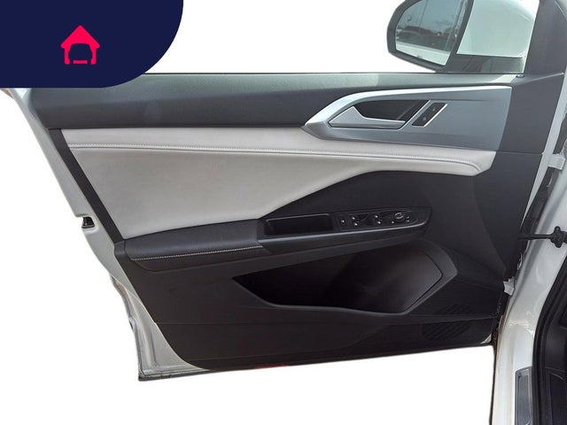 2025 Volkswagen Taos