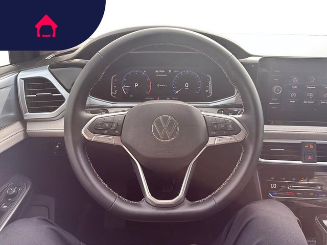 2025 Volkswagen Taos