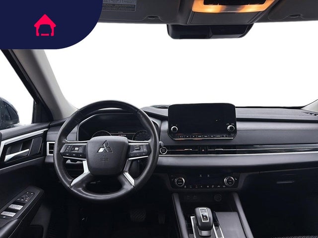 2023 Mitsubishi Outlander