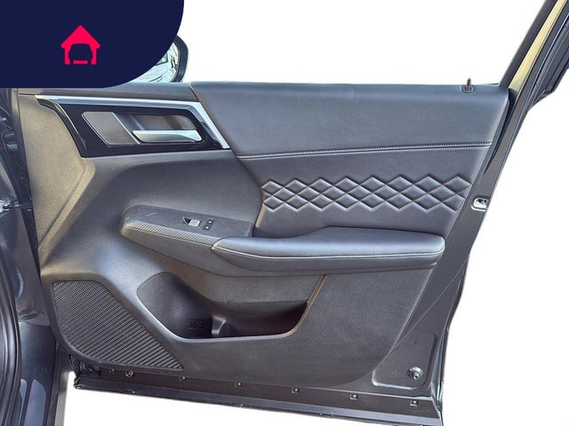 2024 Mitsubishi Outlander