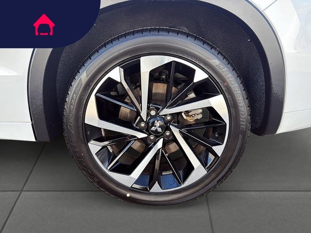 2024 Mitsubishi Outlander Plug-In Hybrid