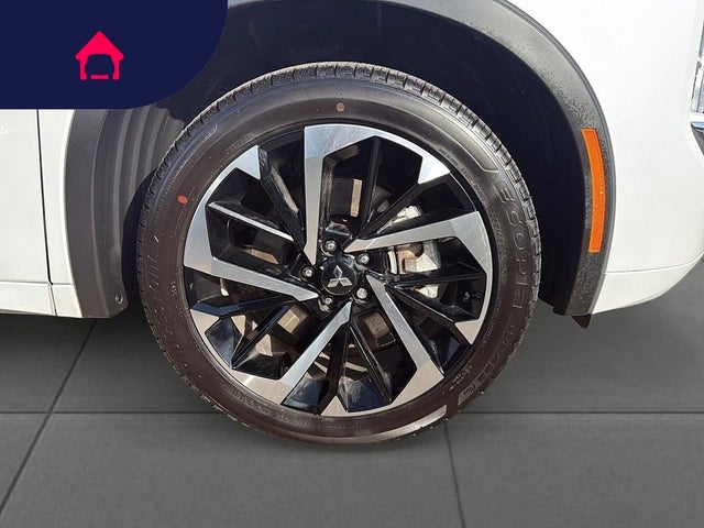 2024 Mitsubishi Outlander Plug-In Hybrid