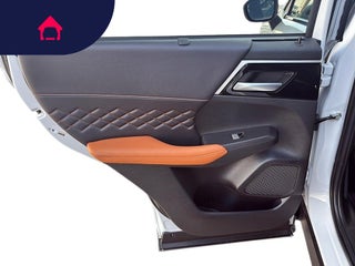 2024 Mitsubishi Outlander Plug-In Hybrid