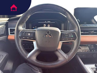 2024 Mitsubishi Outlander Plug-In Hybrid