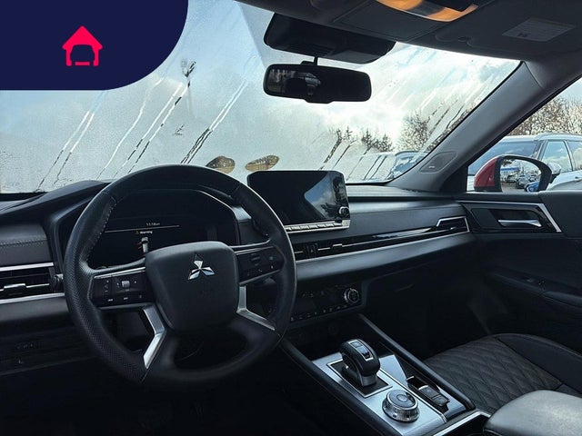 2024 Mitsubishi Outlander