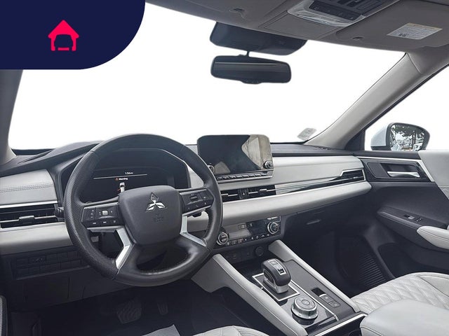 2024 Mitsubishi Outlander