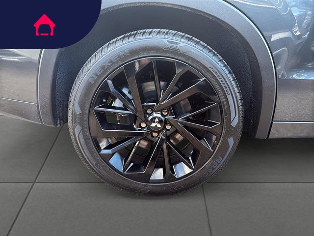 2025 Mitsubishi Outlander Plug-In Hybrid