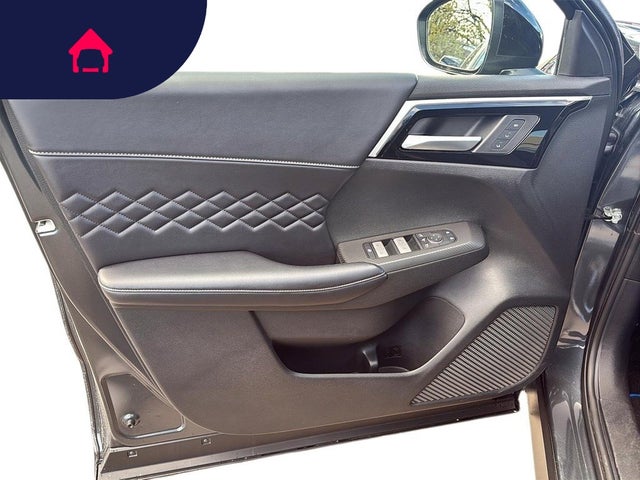 2025 Mitsubishi Outlander Plug-In Hybrid