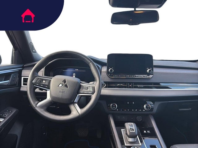 2025 Mitsubishi Outlander Plug-In Hybrid