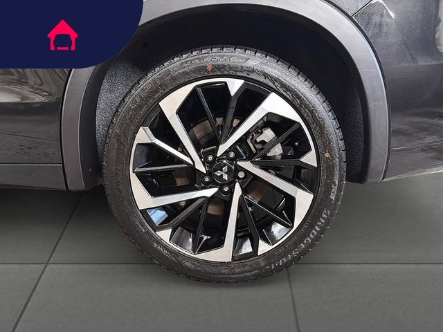 2025 Mitsubishi Outlander Plug-In Hybrid