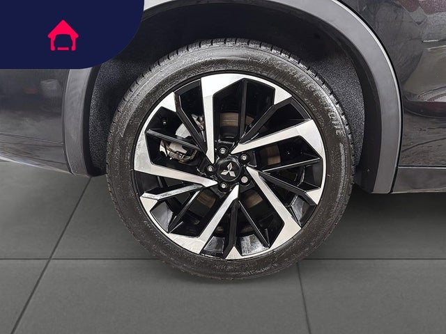 2025 Mitsubishi Outlander Plug-In Hybrid