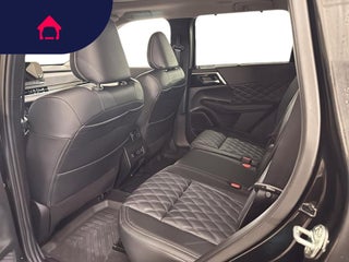 2025 Mitsubishi Outlander Plug-In Hybrid